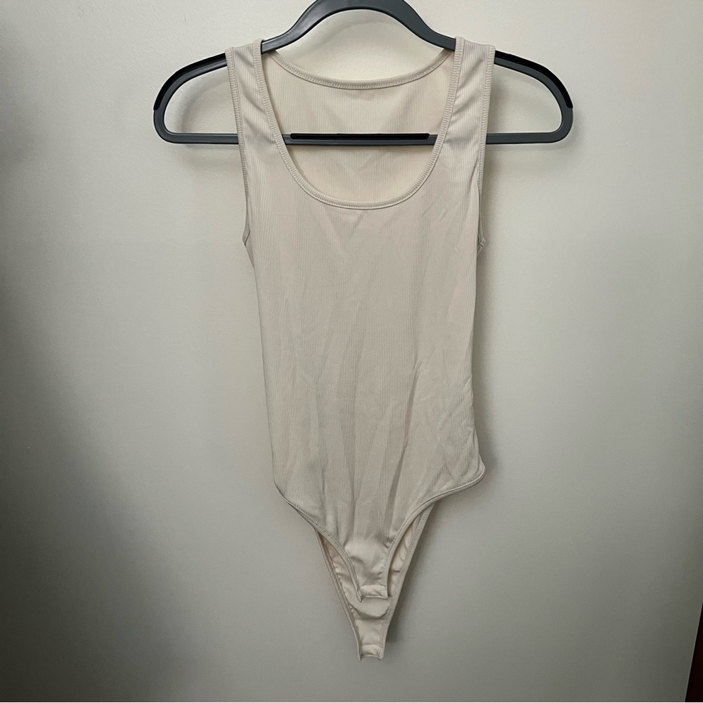 *3 SHIRTS* Cream, Black and Burnt Orange Sleeveless Bodysuits